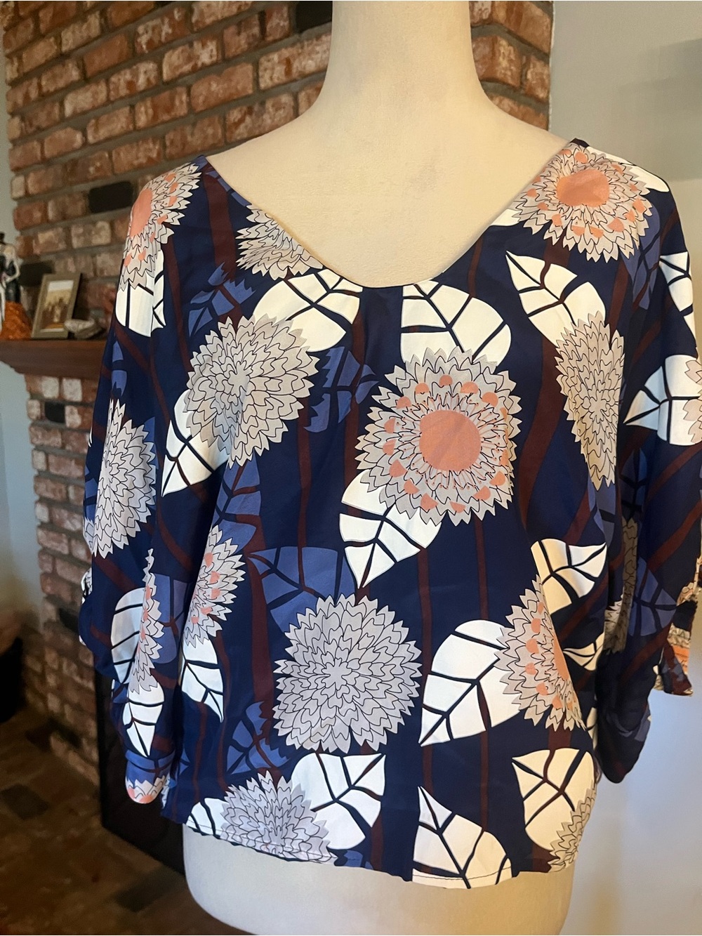 Diane Von Furstenberg Navy Blue Floral Scoop Neck Blouse